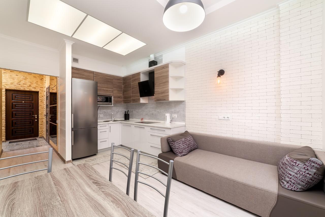 Apartment On Haharinske Plateau 5B Odessa Exterior photo